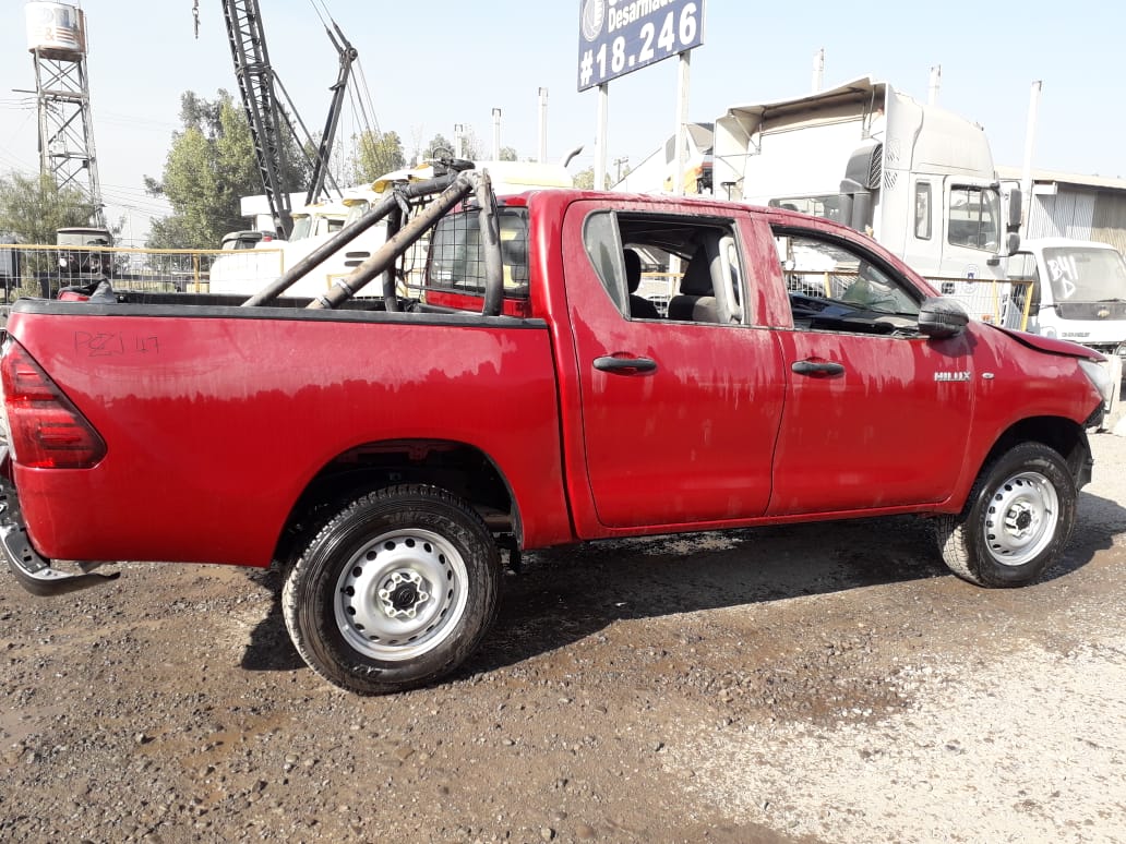  Toyota HILUX 2020    EN DESARME